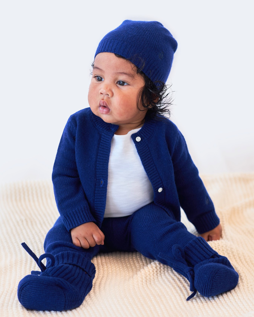Ensemble cadeau de naissance bleu : gilet, jogging, bonnet et chaussons BOTIBOTY
